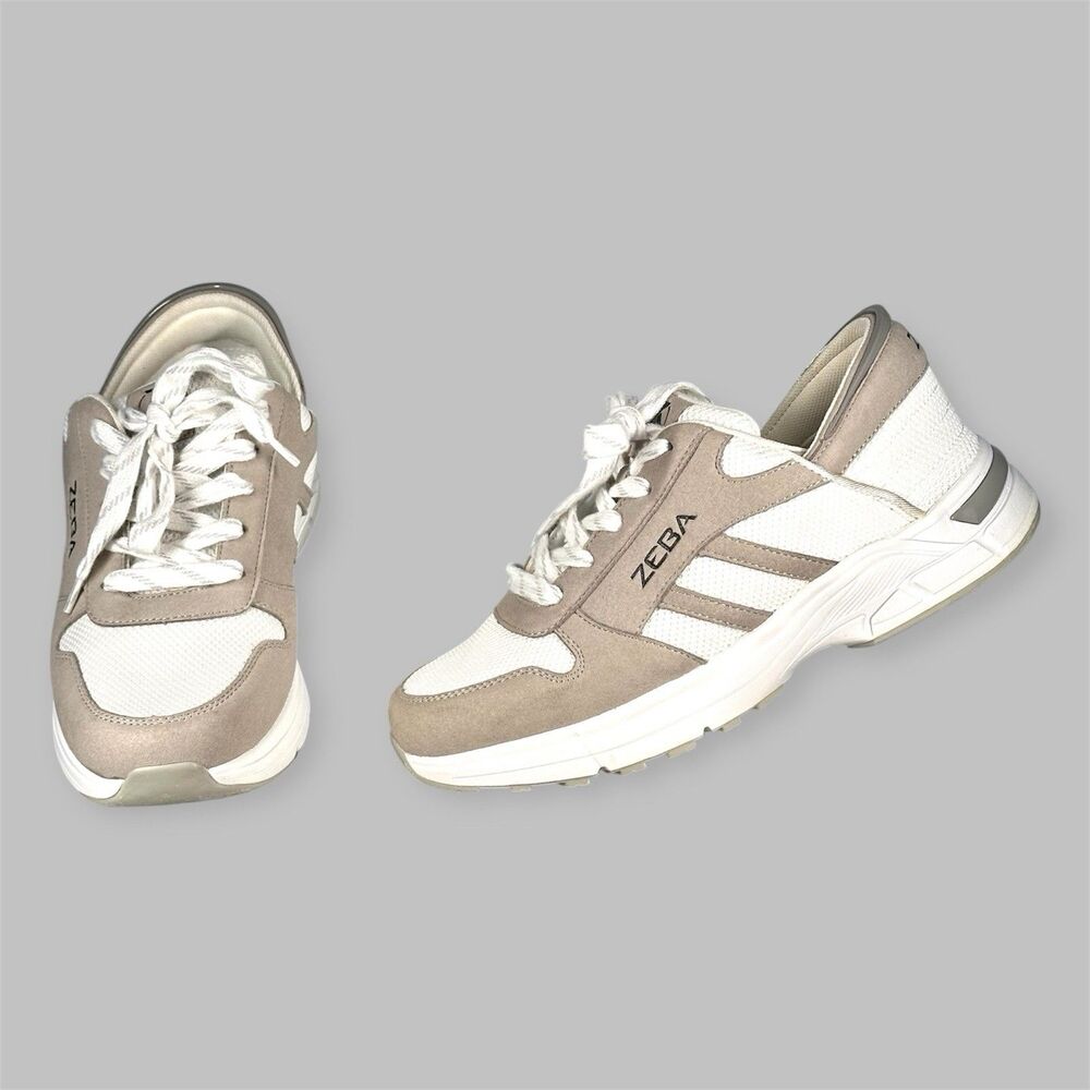 Zeba Shoes Women's Size  9.5 White Sand Hands Free Lace Up Sneakers